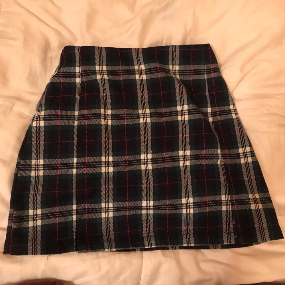 ON HOLD!  Brandy Melville skirt